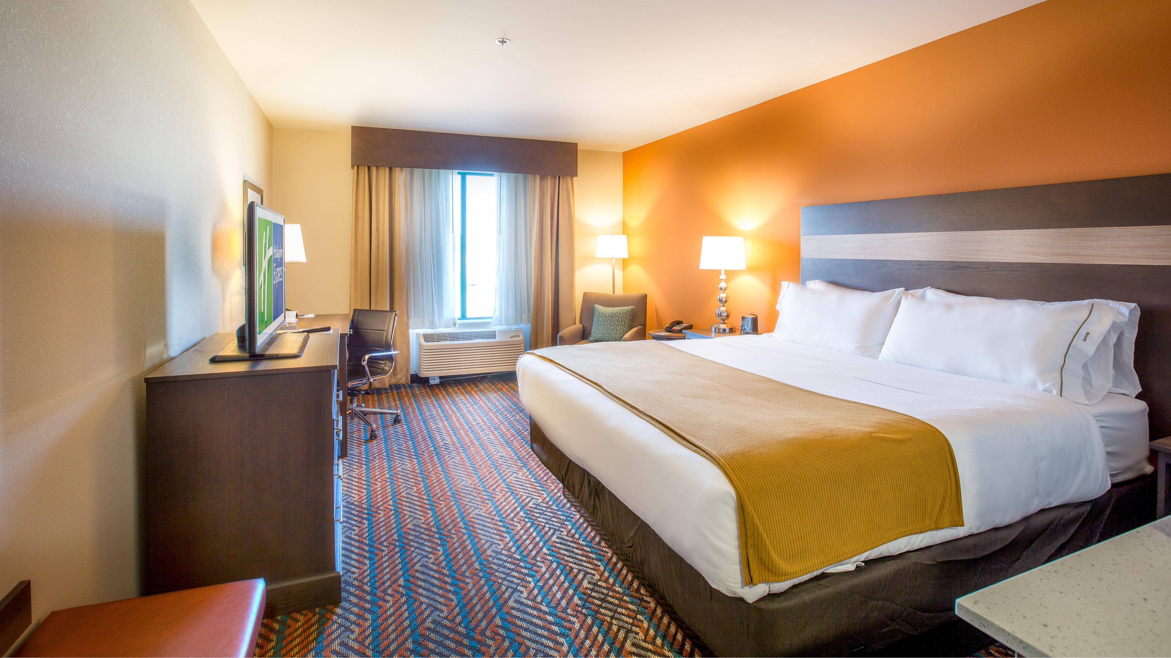 Holiday Inn Express Wichita South By Ihg Exterior photo