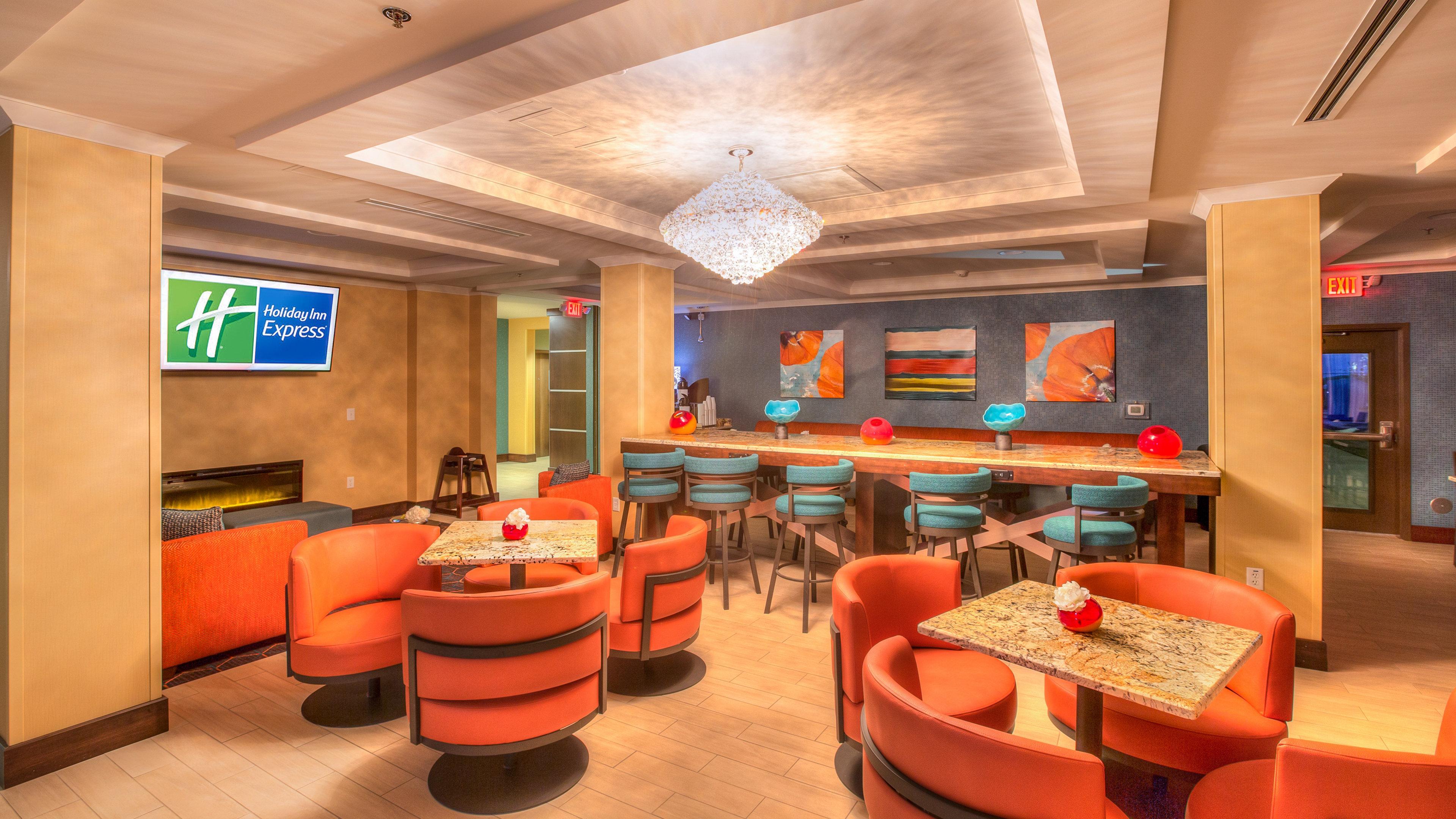 Holiday Inn Express Wichita South By Ihg Exterior photo