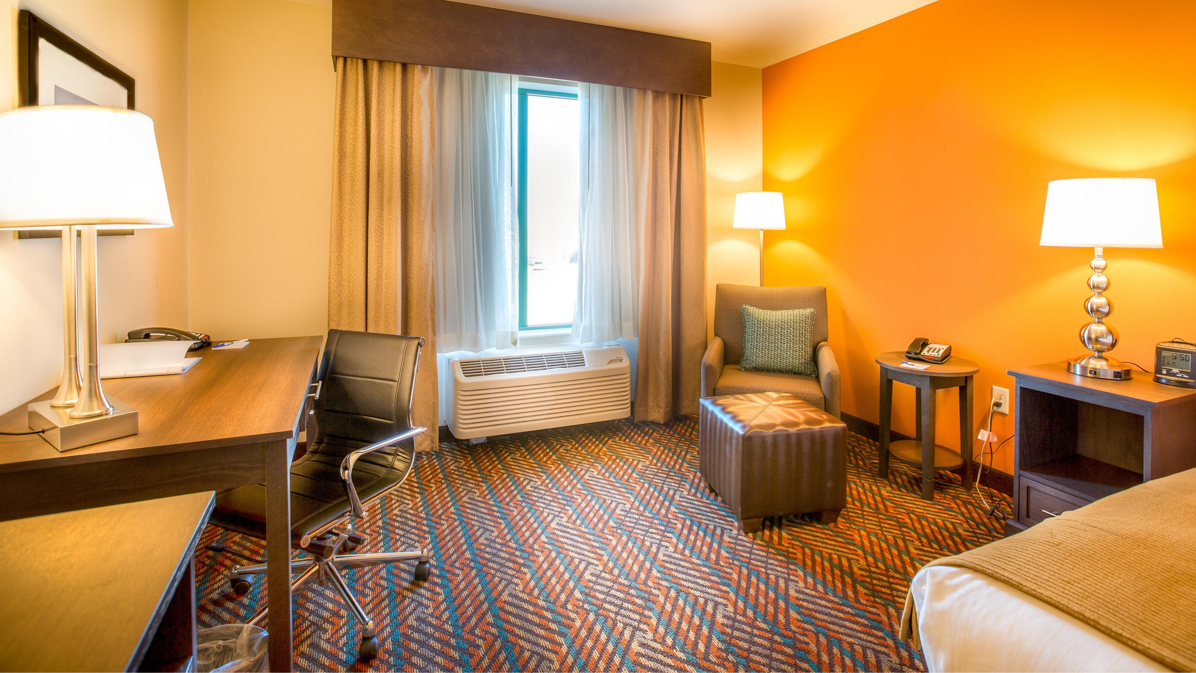 Holiday Inn Express Wichita South By Ihg Exterior photo